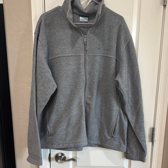 Columbia Gray Performance Jacket with High Collar - Picture 1 of 5